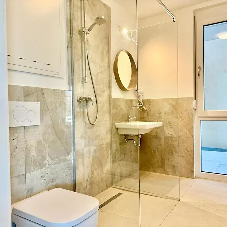 Lejlighed Modernes Mit Terrasse Wiener Neudorf